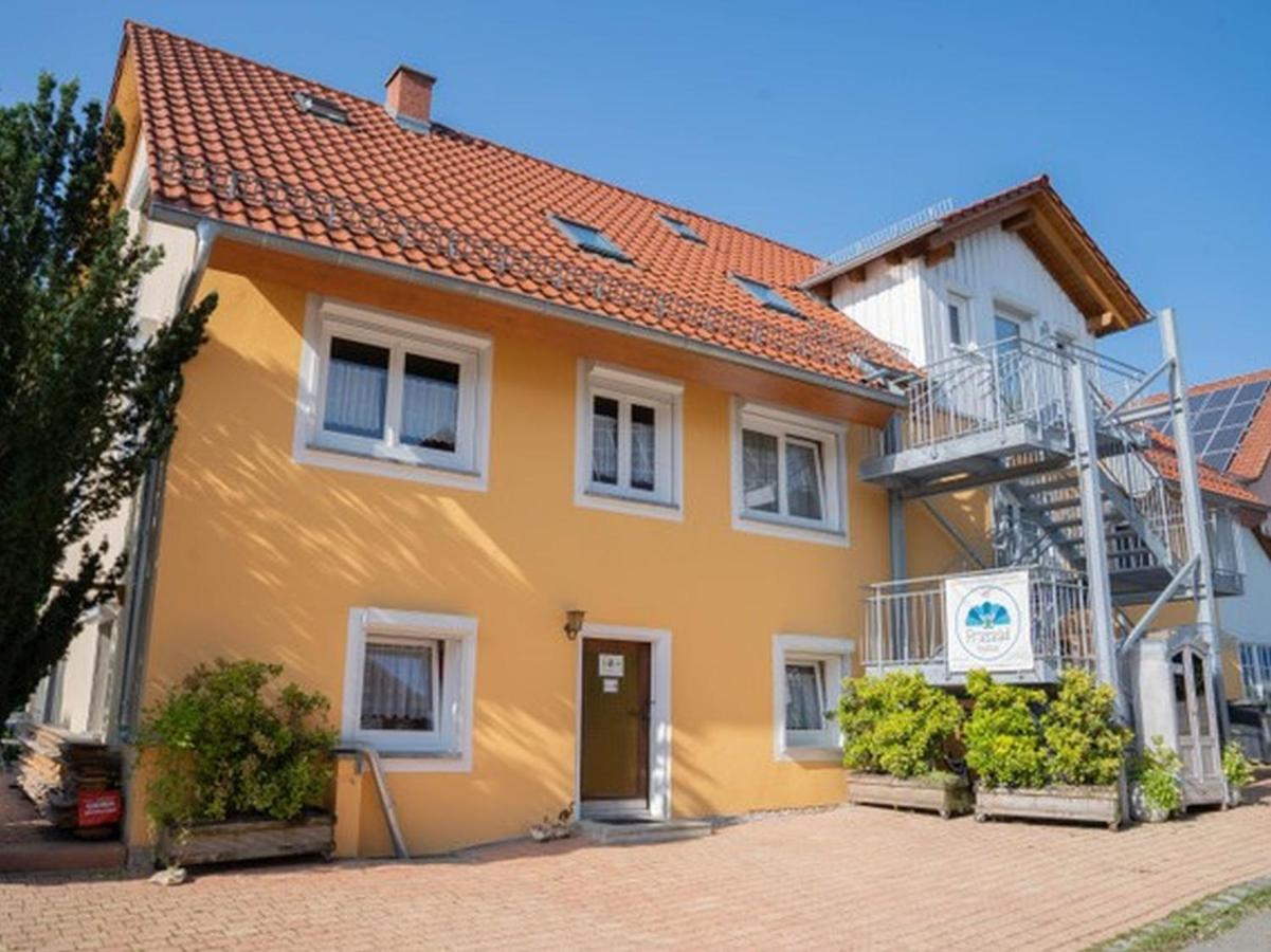 Apartamento Yogahaus Prasaad Engen Exterior foto